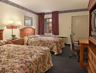 Super 8 by Wyndham Belleville St. Louis Area Eksteriør billede